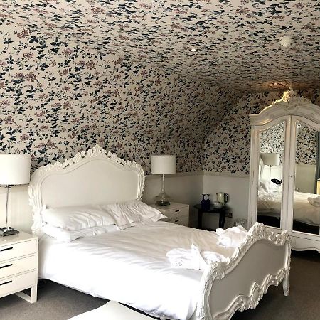 Trunkwell House Hotel เรดดิ้ง ภายนอก รูปภาพ